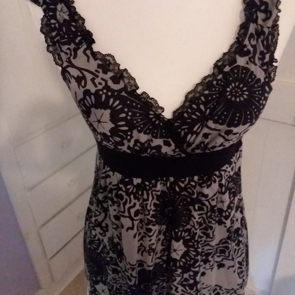 Forever 21 Medium Ladies Top